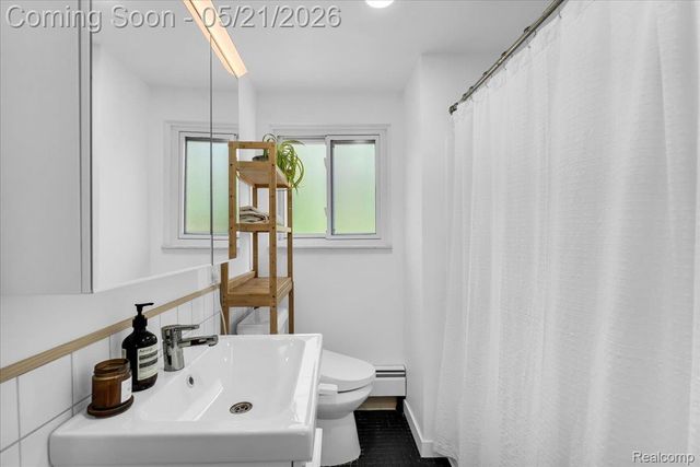 375 Senate Avenue, Ypsilanti Charter Township, MI 48197