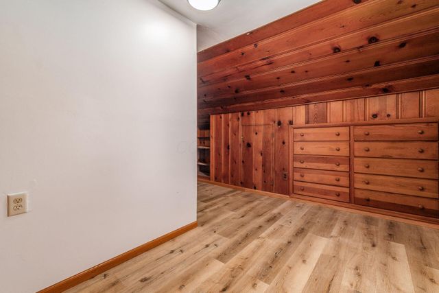 3056 Medina Avenue, Columbus, OH 43224