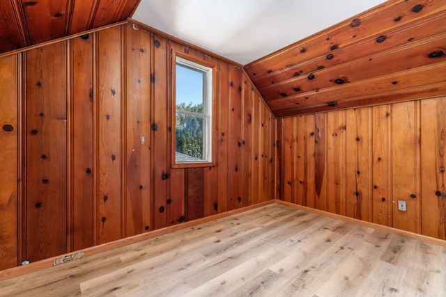 3056 Medina Avenue, Columbus, OH 43224