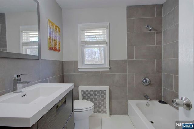 15 John Street, Passaic, NJ 07055