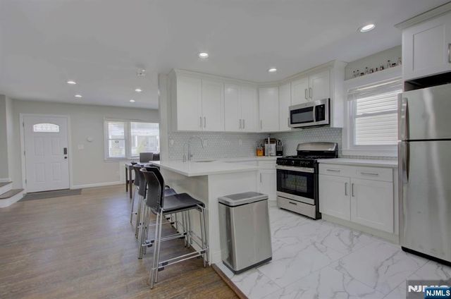 15 John Street, Passaic, NJ 07055