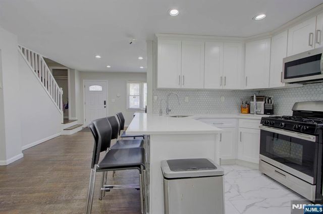 15 John Street, Passaic, NJ 07055
