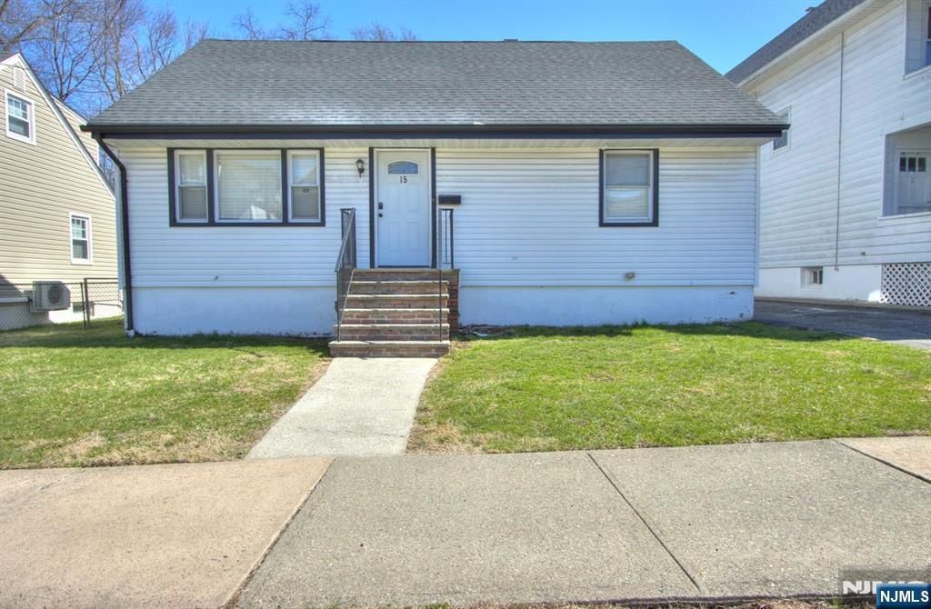 15 John Street, Passaic, NJ 07055