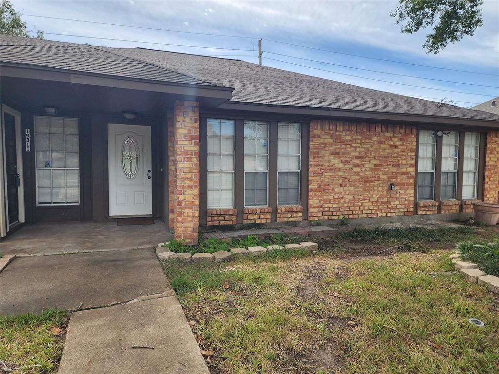 19315 Lazy Valley Drive, Katy, TX 77449
