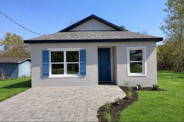 2207 MCCARTHY AVENUE, Sanford, FL 32771