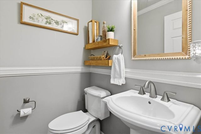 10912 Oak Arbor Ter, Chester, VA 23831