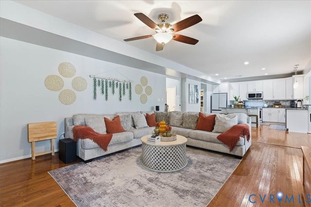 10912 Oak Arbor Ter, Chester, VA 23831