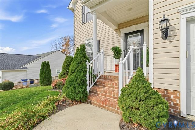 10912 Oak Arbor Ter, Chester, VA 23831