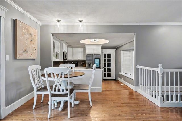 72 E 1600 Road, Baldwin City, KS 66006