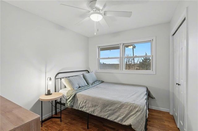 72 E 1600 Road, Baldwin City, KS 66006