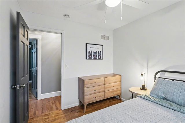 72 E 1600 Road, Baldwin City, KS 66006