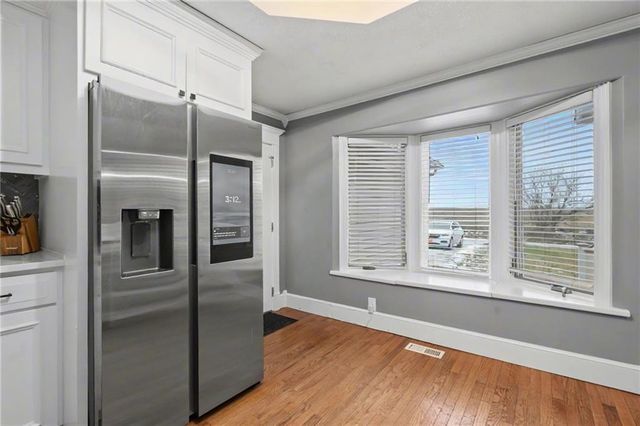 72 E 1600 Road, Baldwin City, KS 66006