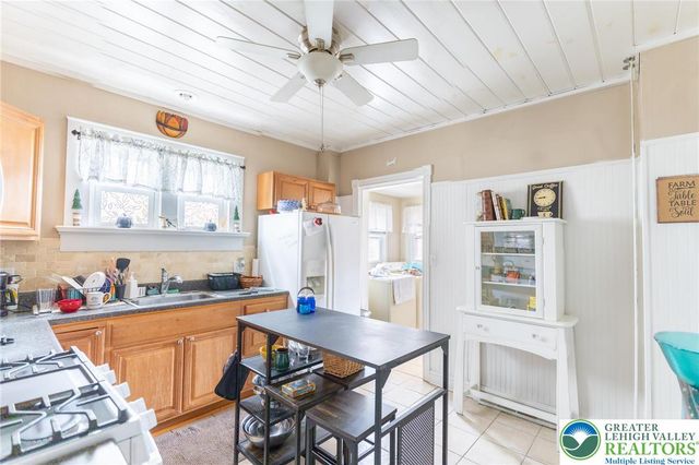 614 Pardee Street, Easton, PA 18042