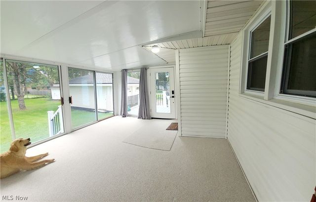 3300 Helmsdale Drive, Springfield, OH 44312