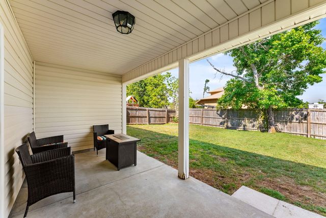 1113 N Haven Circle, Lynn Haven, FL 32444
