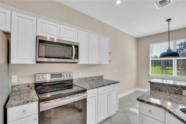 87 S Mulberry Street, Fellsmere, FL 32948