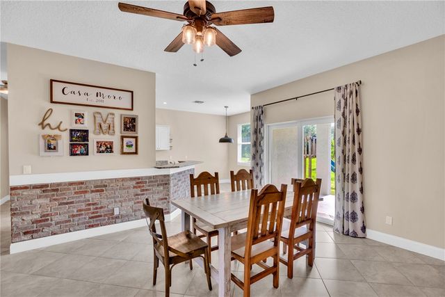 87 S Mulberry Street, Fellsmere, FL 32948