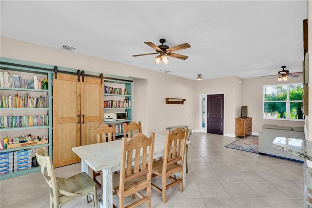 87 S Mulberry Street, Fellsmere, FL 32948