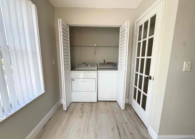 3310 N Pinewalk Drive 1827, Margate, FL 33063