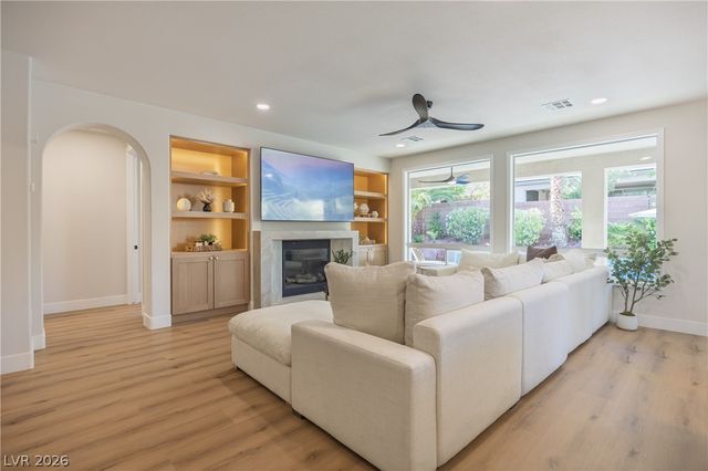 11678 Bradford Commons Drive, Las Vegas, NV 89135