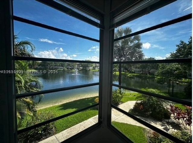5003 NW 35th St 506, Lauderdale Lakes, FL 33319