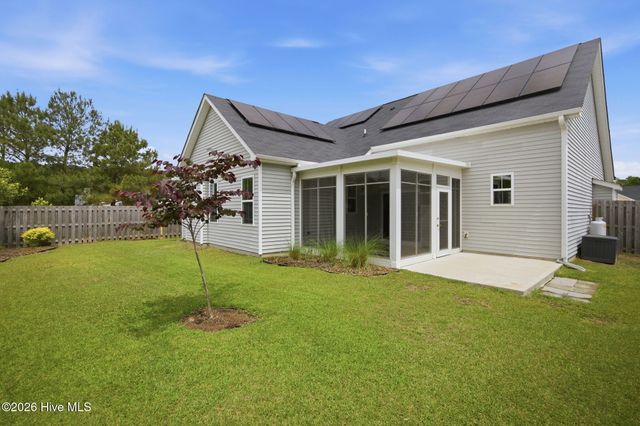 918 Rolling Pines Loop Road NE, Leland, NC 28451