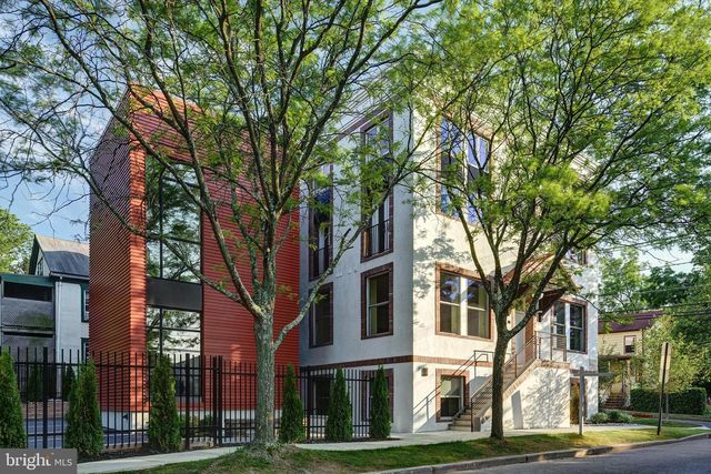 30 MACLEAN ST, Princeton, NJ 08542