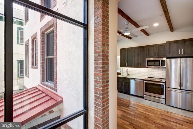 30 MACLEAN ST, Princeton, NJ 08542