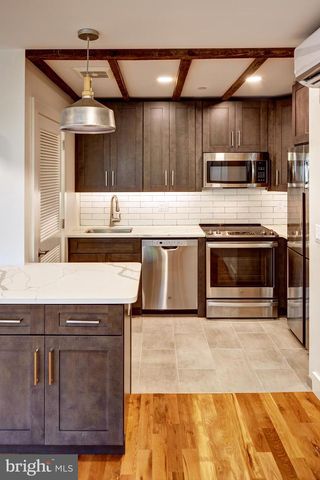 30 MACLEAN ST, Princeton, NJ 08542