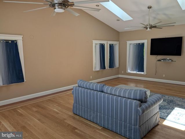15923 MOUNT EVEREST LN, Silver Spring, MD 20906