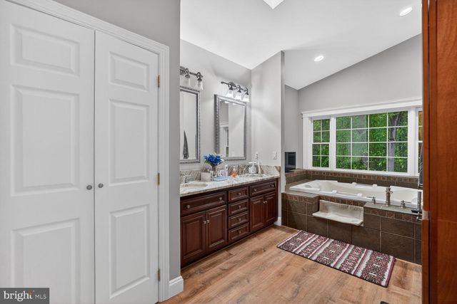 15923 MOUNT EVEREST LN, Silver Spring, MD 20906