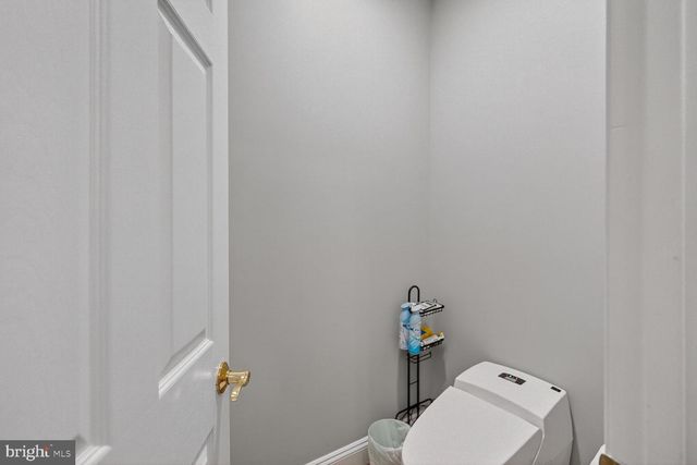 15923 MOUNT EVEREST LN, Silver Spring, MD 20906