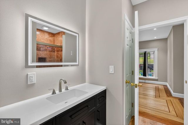 15923 MOUNT EVEREST LN, Silver Spring, MD 20906