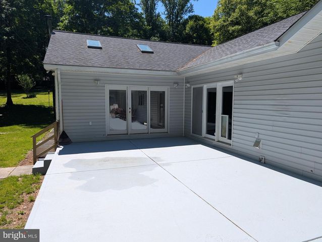 15923 MOUNT EVEREST LN, Silver Spring, MD 20906