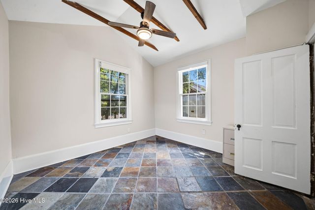 106 Castle Street, Wilmington, NC 28401