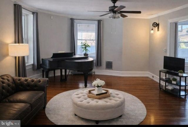 6394 DREXEL RD, Philadelphia, PA 19151