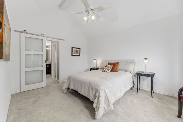 201 Cimarron Trail 3, Irving, TX 75063