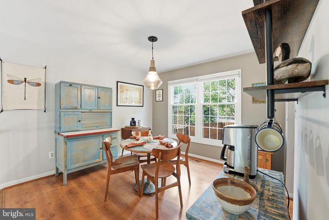 6565 PALISADES DR, Centreville, VA 20121