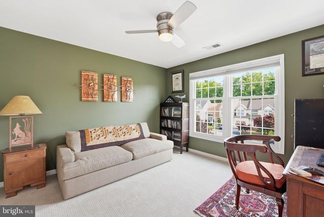 6565 PALISADES DR, Centreville, VA 20121