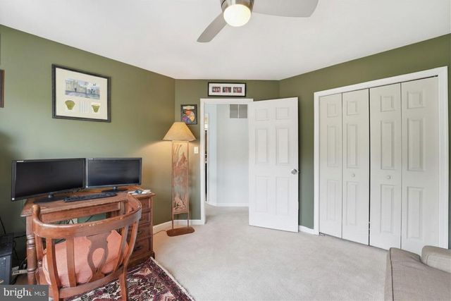 6565 PALISADES DR, Centreville, VA 20121