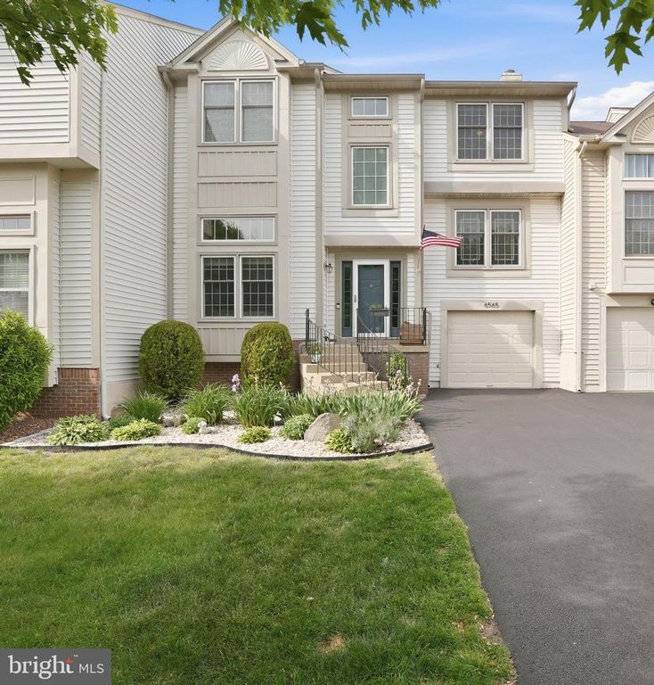 6565 PALISADES DR, Centreville, VA 20121