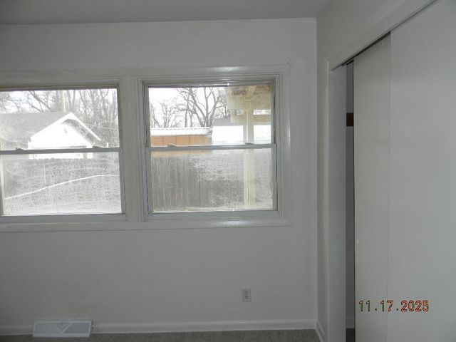 354 N Slade, Haysville, KS 67060