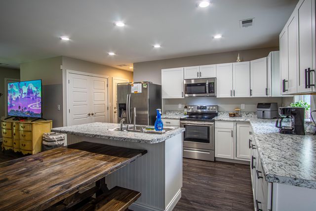 1792 Adams Road, Corbin, KY 40701