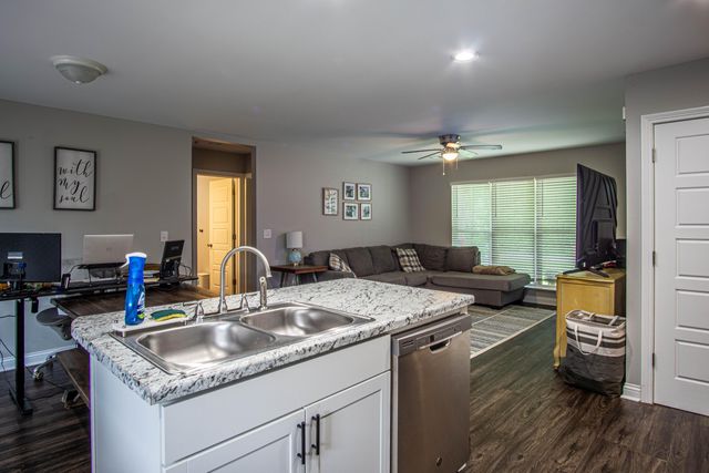 1792 Adams Road, Corbin, KY 40701