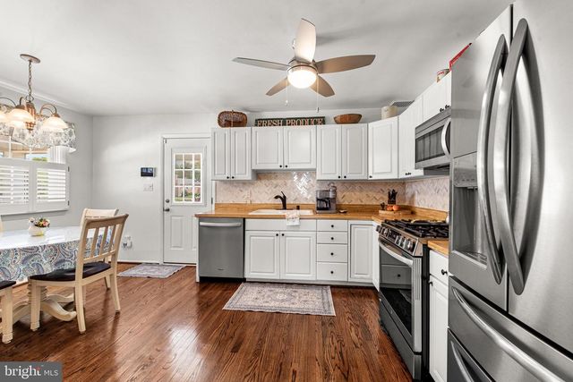 8610 DELEGGE RD, Baltimore, MD 21237