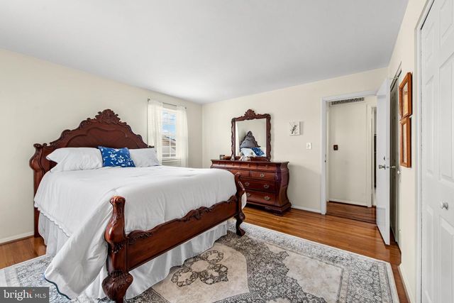 8610 DELEGGE RD, Baltimore, MD 21237