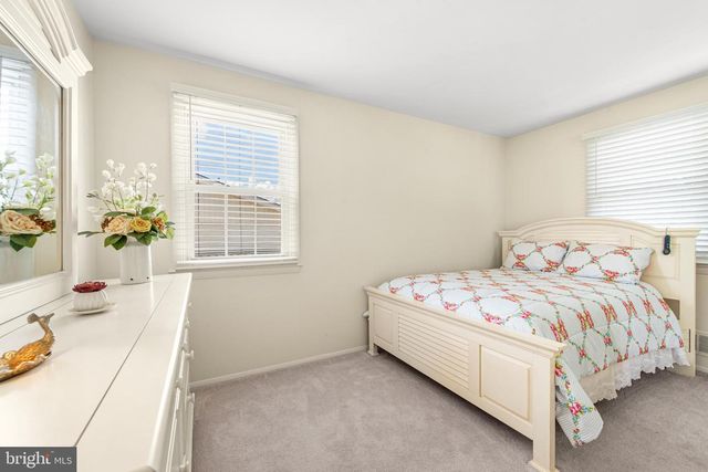8610 DELEGGE RD, Baltimore, MD 21237