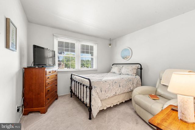 8610 DELEGGE RD, Baltimore, MD 21237