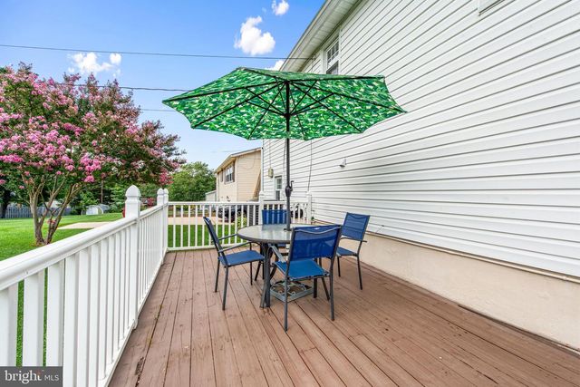 8610 DELEGGE RD, Baltimore, MD 21237