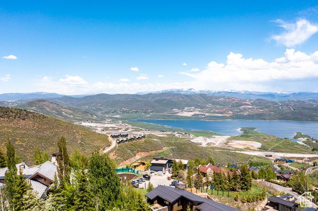 3297 W DEER CREST ESTATES DR # 73, Park City, UT 84060